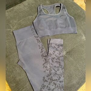 Fabletics set